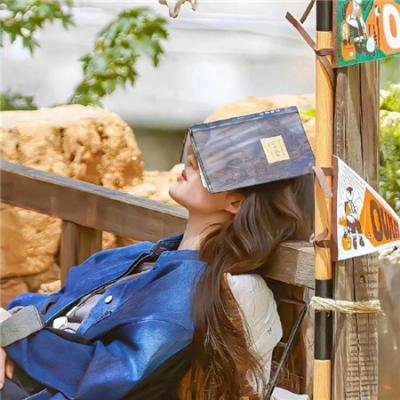 让你摆地摊，没让你城管局门口摆